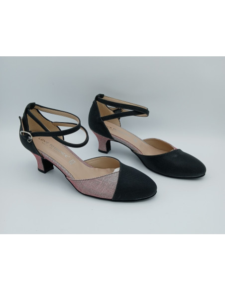 Dance shoe Tokyo